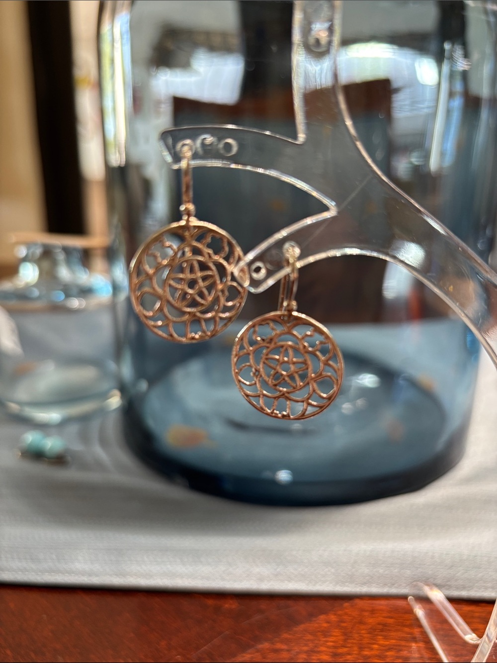 Tou’s dream Elegant Gold Filigree Round Drop Earrings - Women's Jewelry